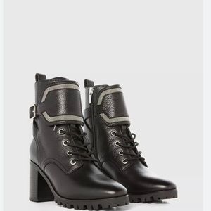 Paige Daphne Boots 💕 NIB $428